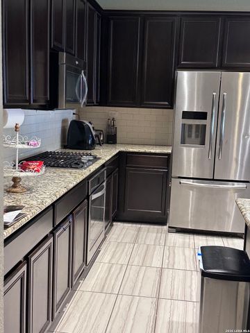 11139 Red Oak Turn, Helotes, TX 78023