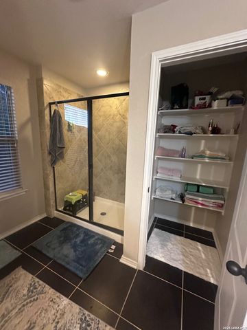 11139 Red Oak Turn, Helotes, TX 78023