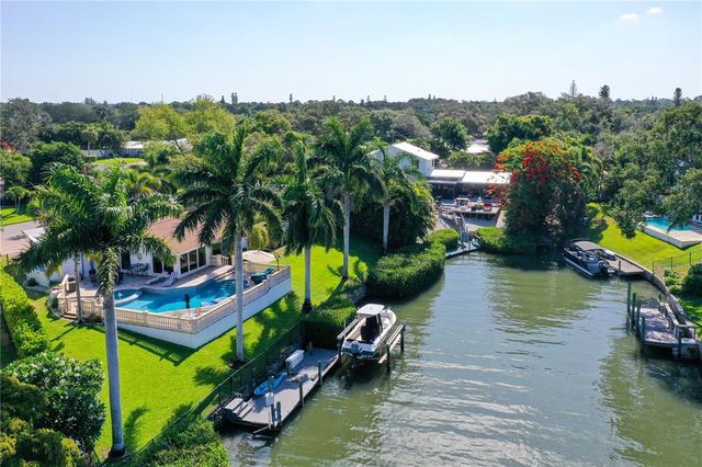 7516 COVE TERRACE, Sarasota, FL 34231