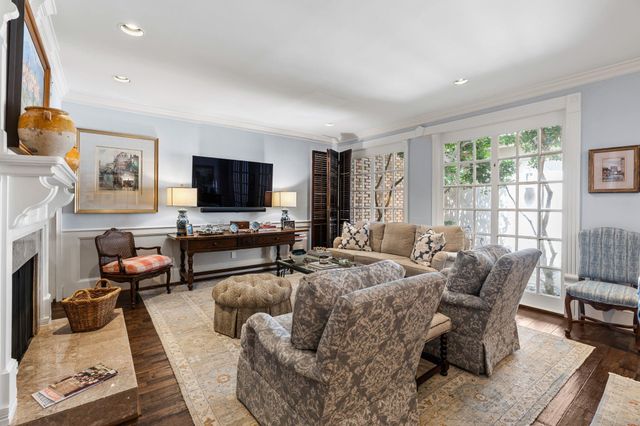 9458 Briar Forest Drive, Houston, TX 77063