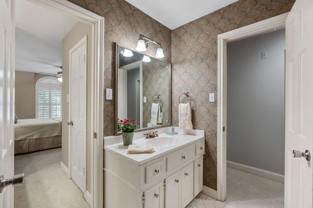 9458 Briar Forest Drive, Houston, TX 77063