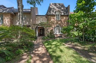 9458 Briar Forest Drive, Houston, TX 77063