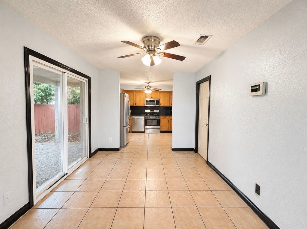 4408 Hunter Street, Haltom City, TX 76117 — photo 5