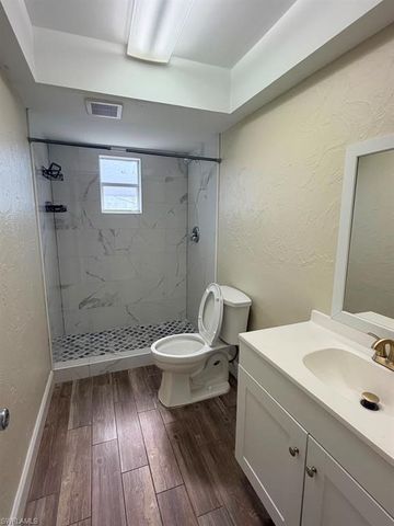 3080 Linwood AVE, Naples, FL 34112