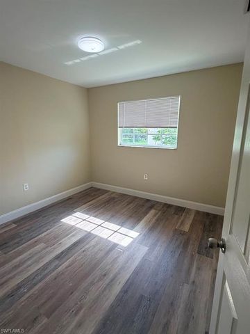 3080 Linwood AVE, Naples, FL 34112