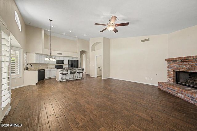 1466 E SPUR Avenue, Gilbert, AZ 85296