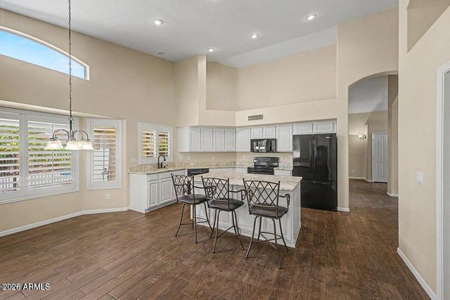 1466 E SPUR Avenue, Gilbert, AZ 85296