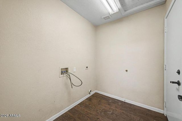 1466 E SPUR Avenue, Gilbert, AZ 85296