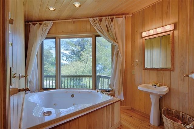 1 St Marys, Alexandria, NY 13607