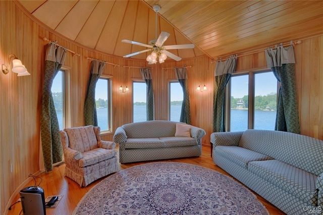 1 St Marys, Alexandria, NY 13607