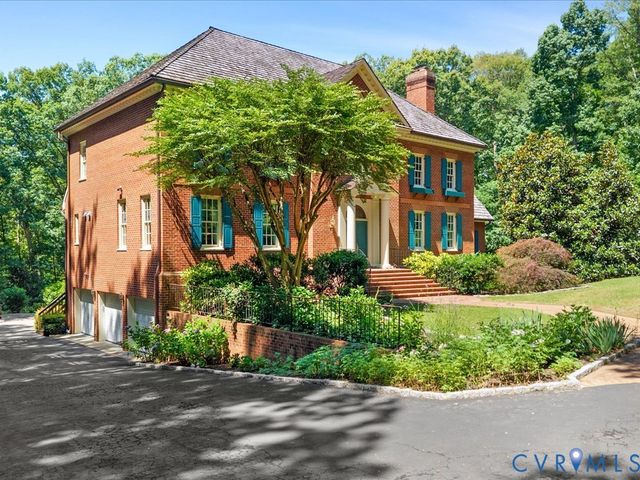 360 Flag Station Rd, Richmond, VA 23238