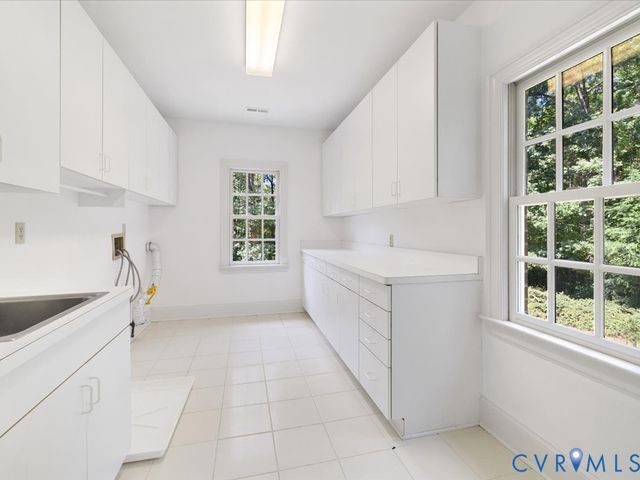 360 Flag Station Rd, Richmond, VA 23238