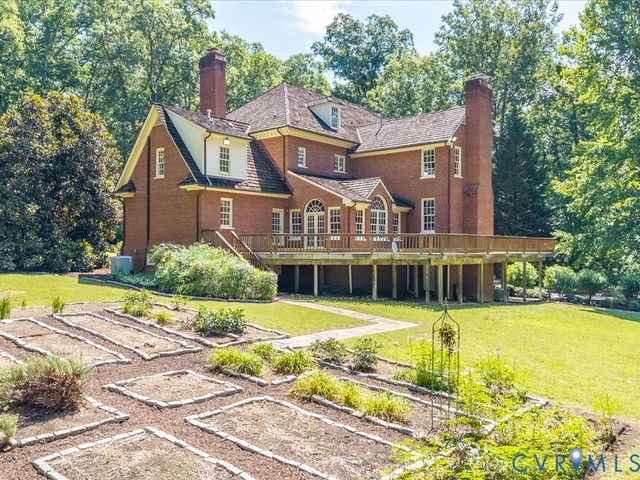 360 Flag Station Rd, Richmond, VA 23238