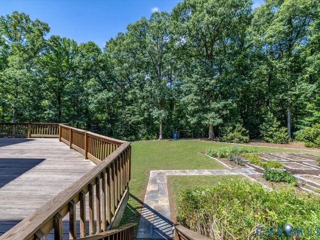 360 Flag Station Rd, Richmond, VA 23238