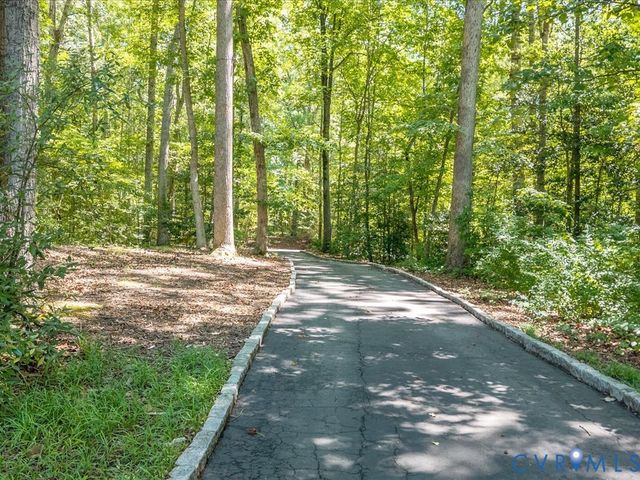 360 Flag Station Rd, Richmond, VA 23238