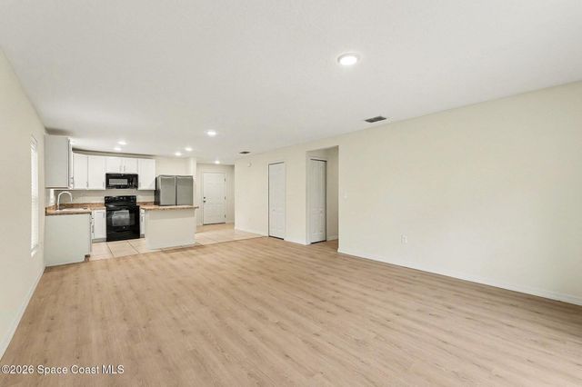 870 Havelock Avenue SW, Palm Bay, FL 32908