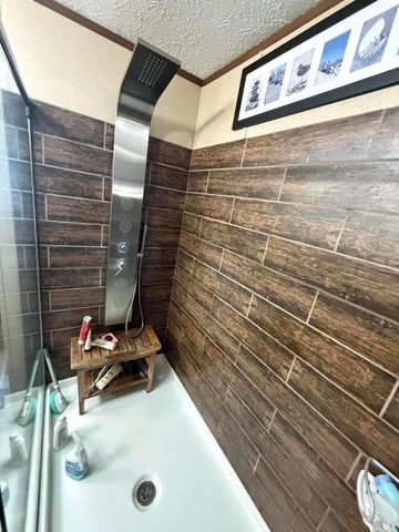 56801 E 355 Road, Jay, OK 74346