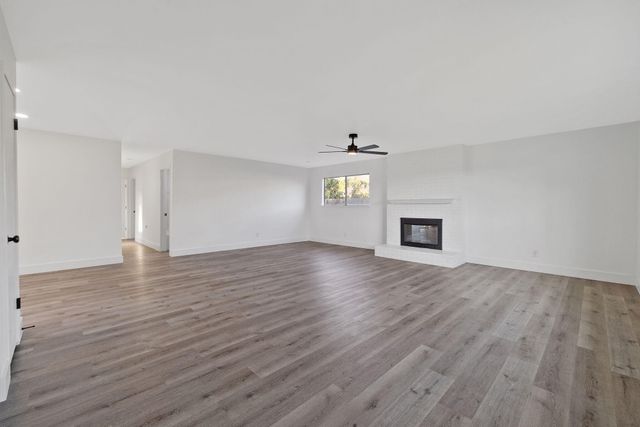 444 E Citrus Drive, Farmersville, CA 93223