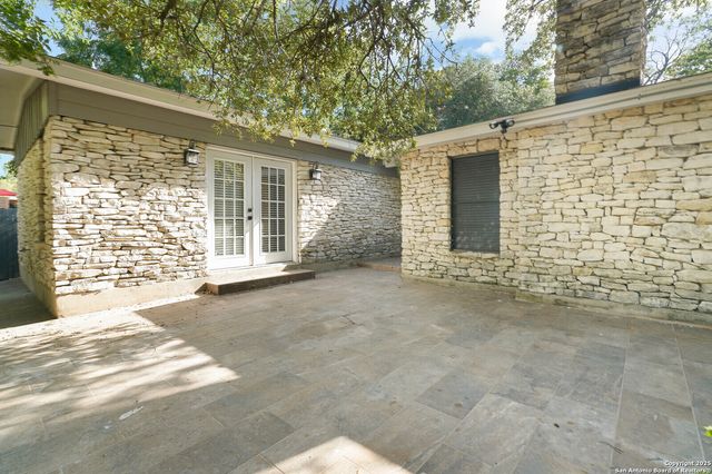8619 Oak Ledge, San Antonio, TX 78217