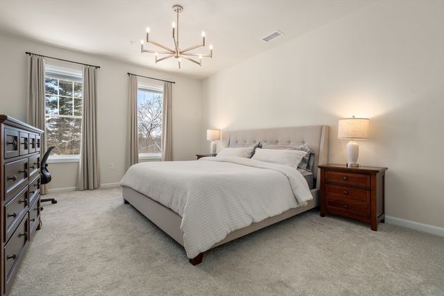 280 Martins Landing 312, North Reading, MA 01864