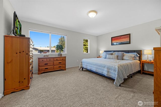 13816 Silver Firs Dr Drive, Everett, WA 98208