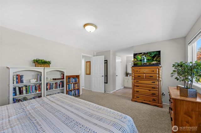 13816 Silver Firs Dr Drive, Everett, WA 98208