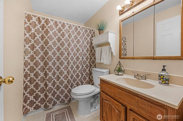 13816 Silver Firs Dr Drive, Everett, WA 98208