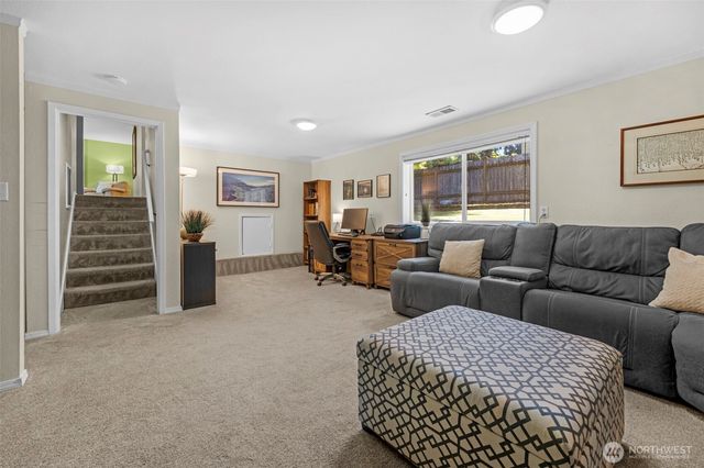 13816 Silver Firs Dr Drive, Everett, WA 98208