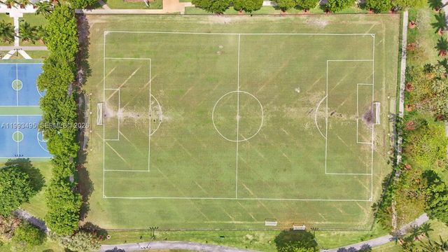 10750 NW 66th St 203, Doral, FL 33178