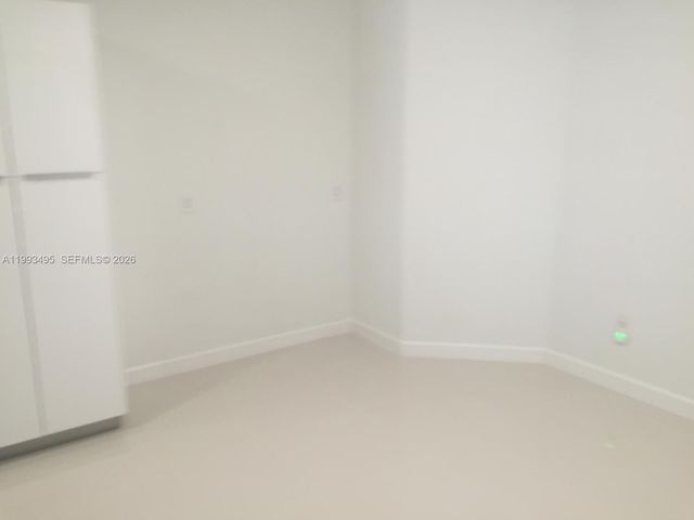 10750 NW 66th St 203, Doral, FL 33178