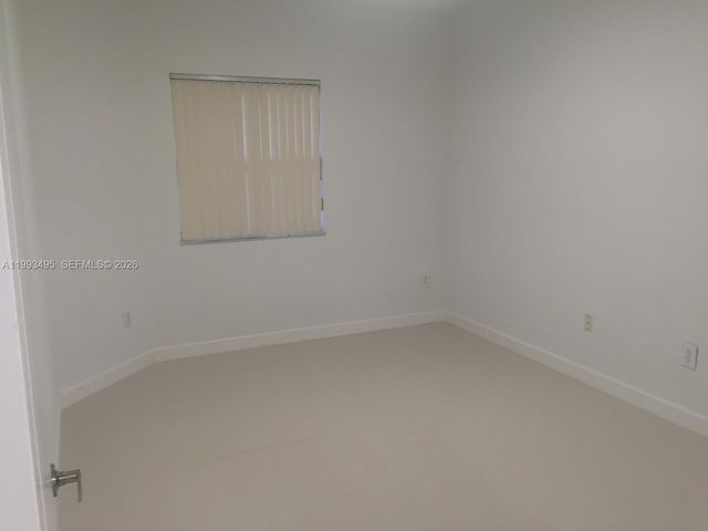 10750 NW 66th St 203, Doral, FL 33178