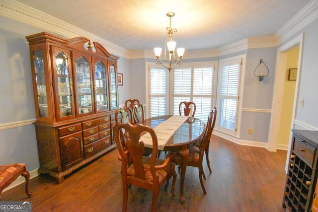 5245 Bowers Brook Drive SW, Lilburn, GA 30047