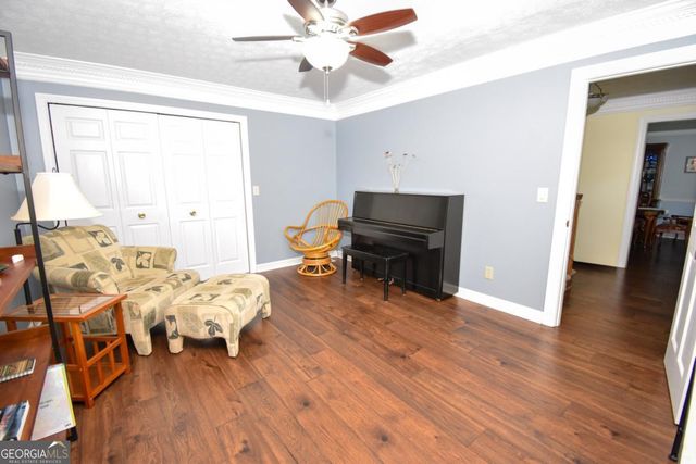 5245 Bowers Brook Drive SW, Lilburn, GA 30047