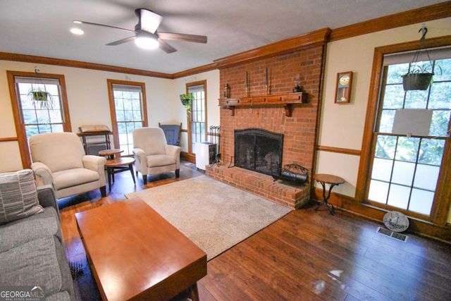 5245 Bowers Brook Drive SW, Lilburn, GA 30047
