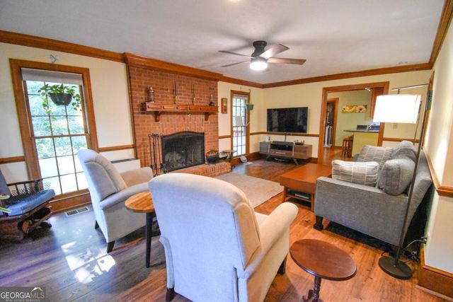5245 Bowers Brook Drive SW, Lilburn, GA 30047
