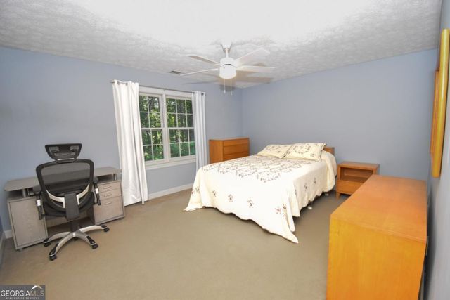 5245 Bowers Brook Drive SW, Lilburn, GA 30047