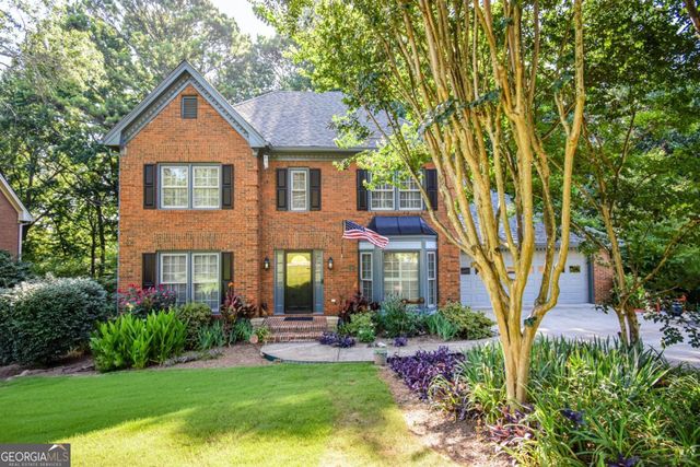 5245 Bowers Brook Drive SW, Lilburn, GA 30047