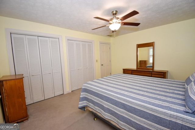 5245 Bowers Brook Drive SW, Lilburn, GA 30047