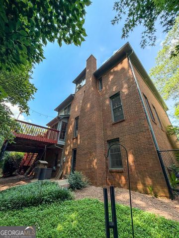 5245 Bowers Brook Drive SW, Lilburn, GA 30047