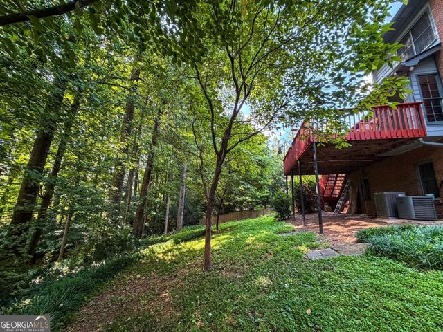 5245 Bowers Brook Drive SW, Lilburn, GA 30047