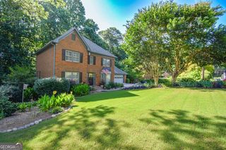 5245 Bowers Brook Drive SW, Lilburn, GA 30047