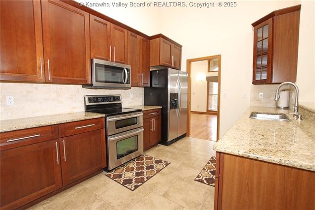 521 Weimer Street, St Albans, WV 25177