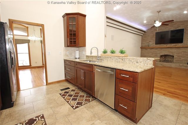 521 Weimer Street, St Albans, WV 25177