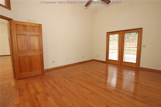 521 Weimer Street, St Albans, WV 25177