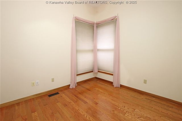 521 Weimer Street, St Albans, WV 25177