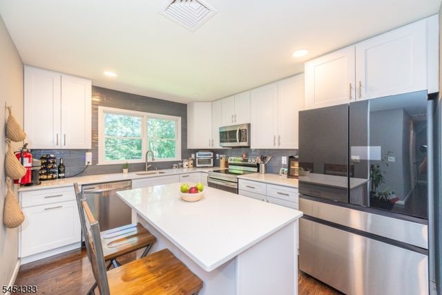 104 Ford Rd, Denville Twp., NJ 07834