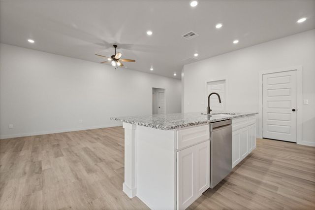 6002 Venita Avenue, Lubbock, TX 79407