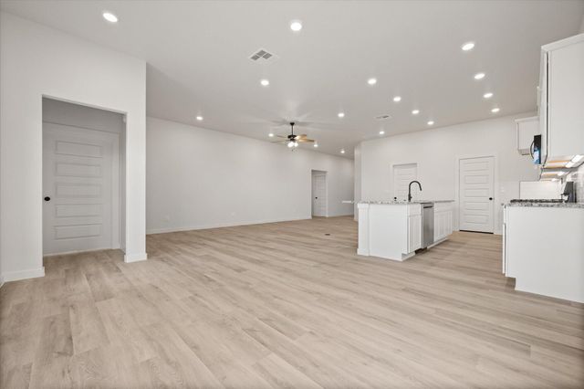 6002 Venita Avenue, Lubbock, TX 79407