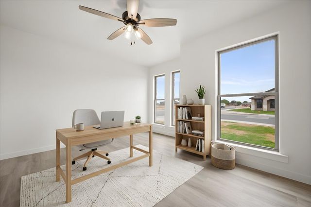 6002 Venita Avenue, Lubbock, TX 79407