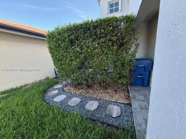 8277 NW 194th Ter 2, Hialeah, FL 33015